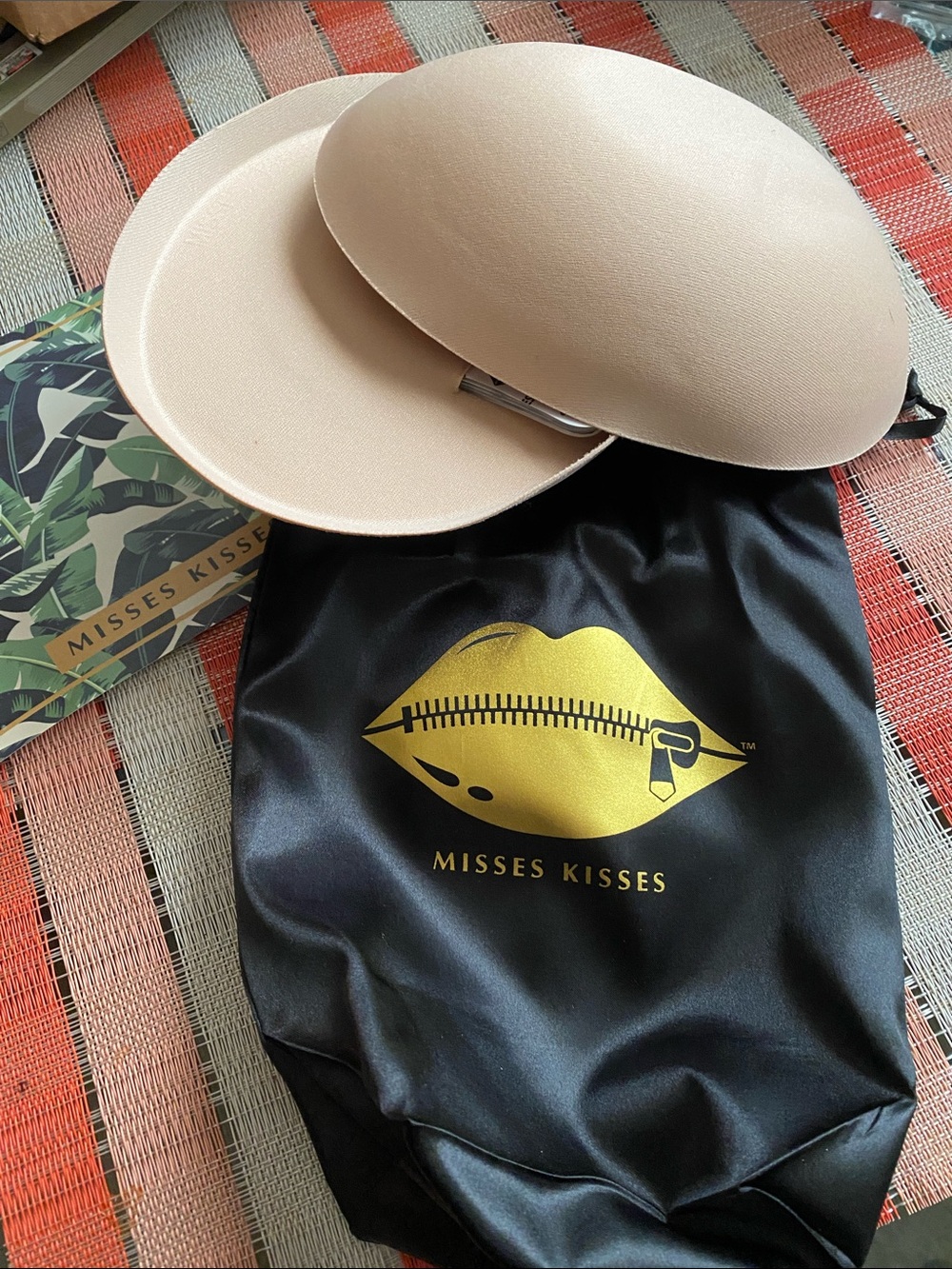 Misses Kisses Adhesive Strapless Nude Bra Inserts